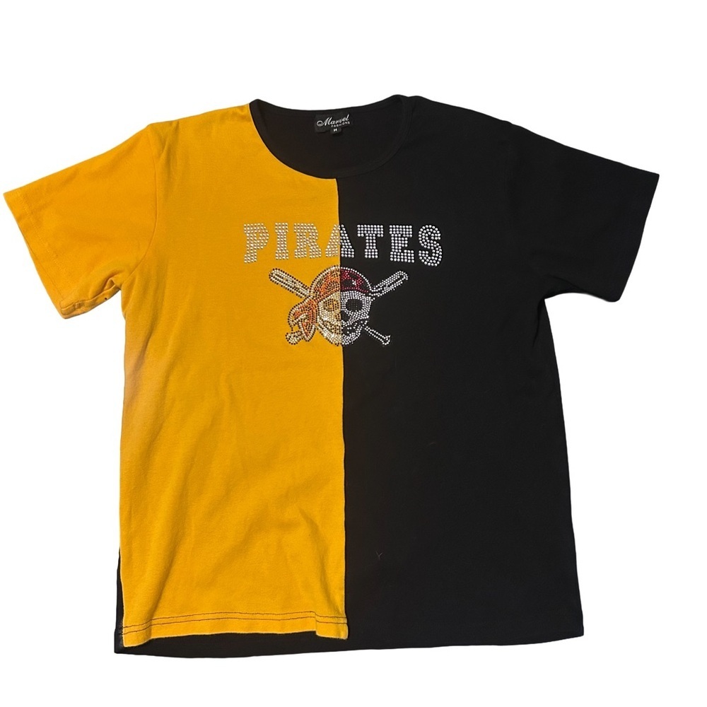 🏴☠️Marvel Women’s Black and Yellow Pittsburgh Pirates Bling Tee Size M